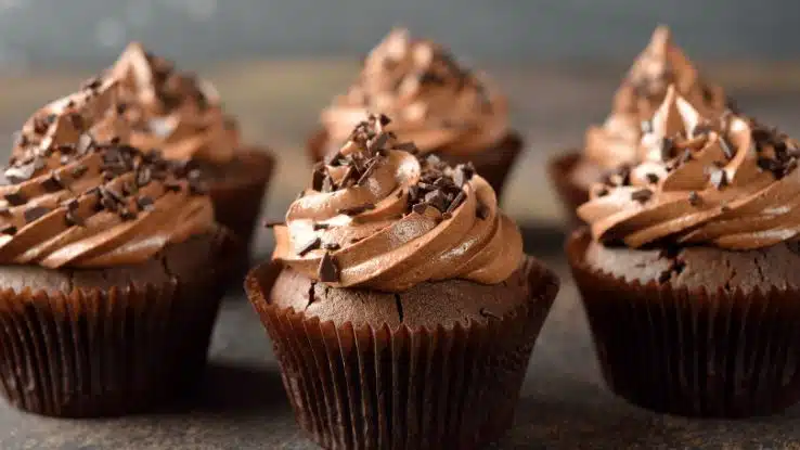 postres con chocolate fáciles y elegantes