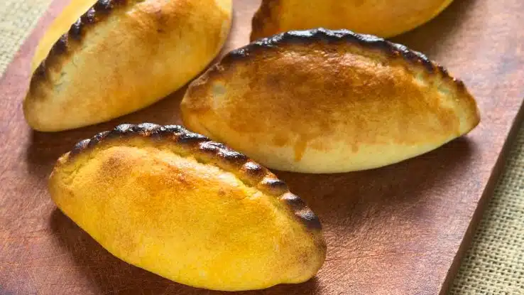 Platos de Sudamérica. salteñas bolivianas