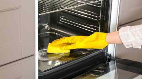 Limpiar el horno sin mucho esfuerzo