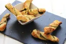 Torsades de queso y espinacas