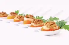 albaricoques secos rellenos de queso de cabra y nueces