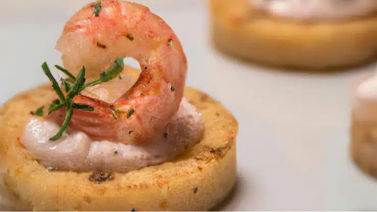 Receta de canapés de mousse de camarón